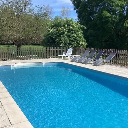 Le Petit Bijou Bed and Breakfast Saint-Fraigne Buitenkant foto